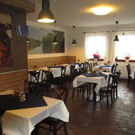 Szent Anna Fogado Inn Fertohomok